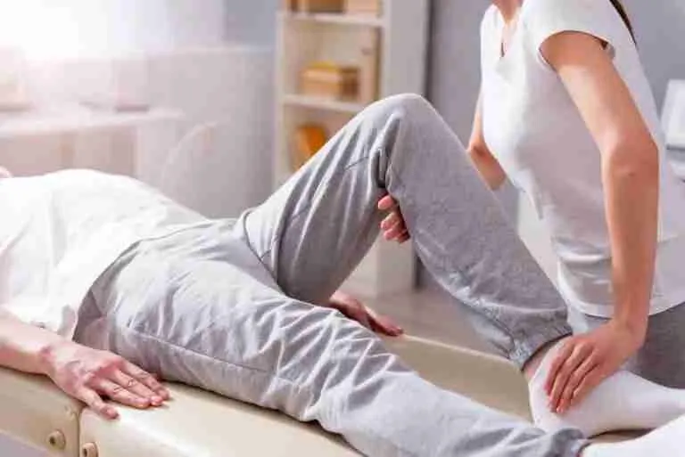 What to expect during your first week after knee replacement surgery What to expect during your first week after knee replacement surgery