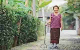 What to expect during the first month after knee replacement surgery