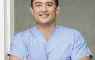 Tiến sĩ Paul Norio Morton, MD 11 mortonmd2020 headshot 212 480xx1202 1603 0 0