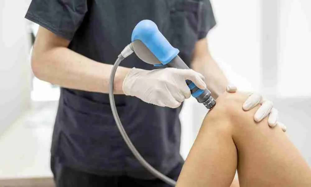 Does Laser Treatment Work for Knee Pain? 8 Laser Therapy